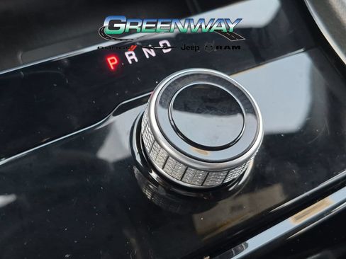 Used 2023 Jeep Grand Cherokee L Altitude AWD/4WD image 30