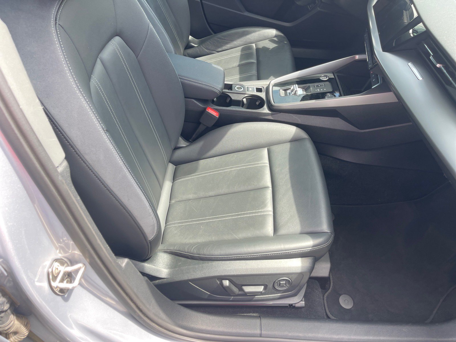 Used 2024 Audi A3 2.0T Premium FWD image 18