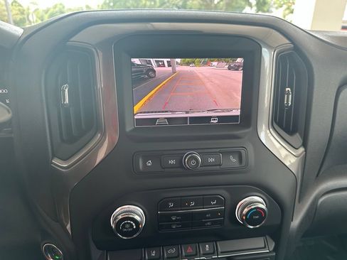 Used 2025 GMC Sierra 2500 Pro AWD/4WD image 26