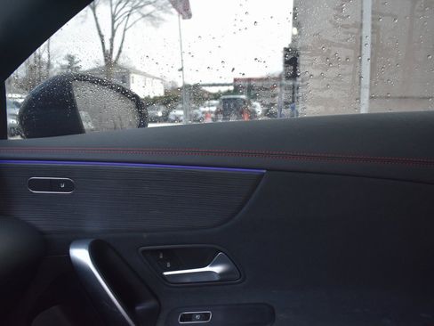 Used 2022 Mercedes-Benz CLA 250 image 20