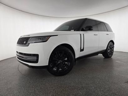 Used 2025 Land Rover Range Rover SE