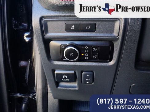 Used 2023 Ford Expedition Limited image 15