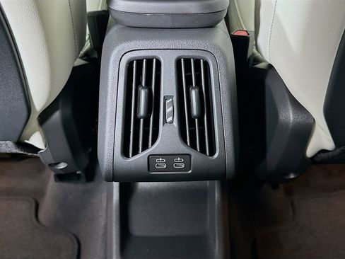 New 2026 BMW X1 xDrive28i w/ Technology Package image 18