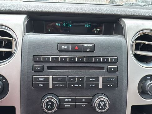 Used 2012 Ford F150 XLT w/ XLT Chrome Pkg image 17