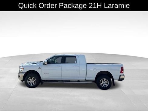 Used 2024 RAM 3500 Laramie w/ Towing Technology Group AWD/4WD image 5