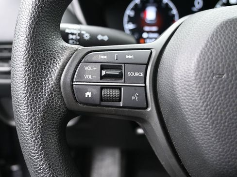 Certified 2023 Honda HR-V LX image 20