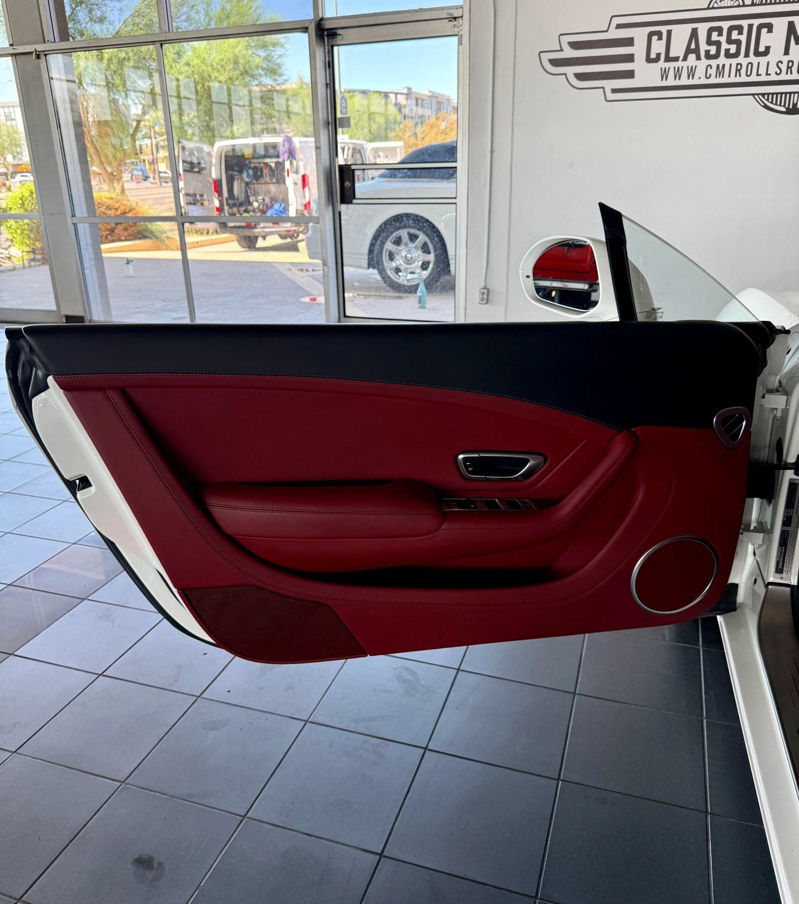 Used 2016 Bentley Continental GT AWD/4WD image 12