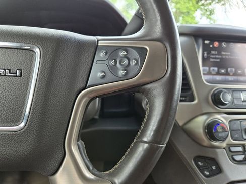 Used 2016 GMC Yukon XL Denali w/ Open Road Package AWD/4WD image 17