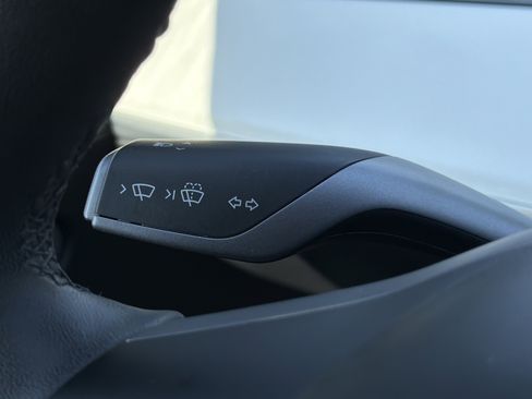 Used 2023 Tesla Model 3 Standard Range RWD image 56