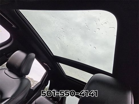 Used 2020 Ford Edge ST-Line w/ Cold Weather Package image 8