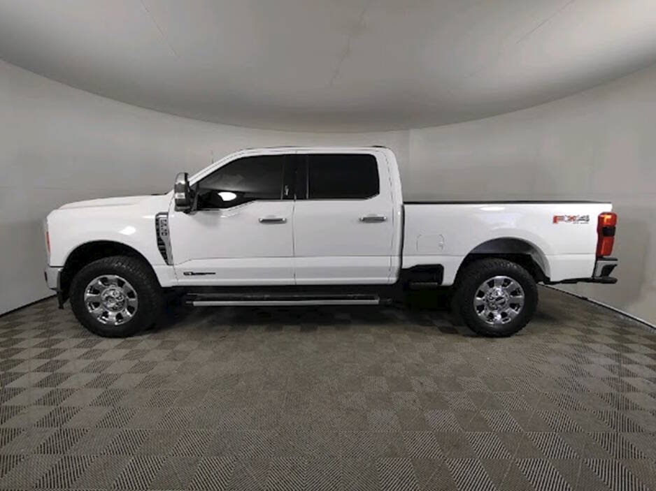 Used 2023 Ford F250 Lariat w/ Chrome Package AWD/4WD image 6