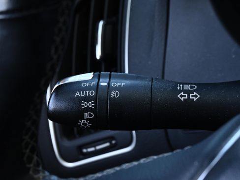 Used 2022 INFINITI Q50 Luxe w/ Cargo Package image 31