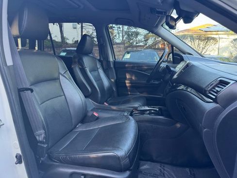 Used 2016 Honda Pilot Elite image 25