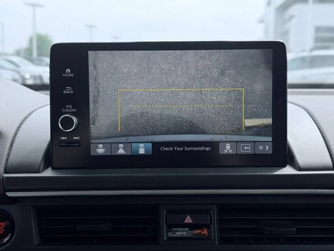 Used 2025 Honda Pilot Touring image 48