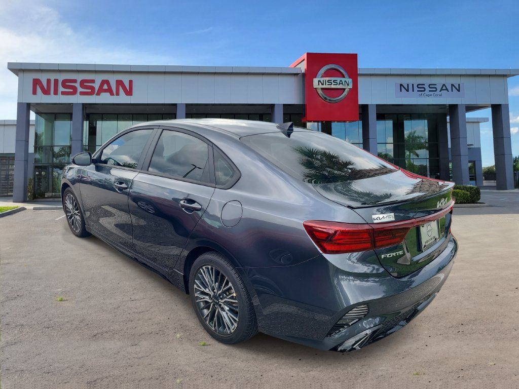 Used 2024 Kia Forte GT-Line FWD image 4