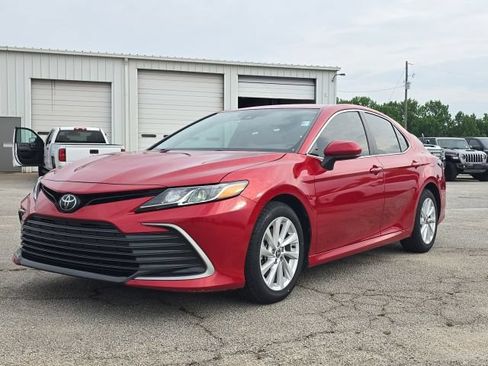 Used 2024 Toyota Camry LE FWD image 1