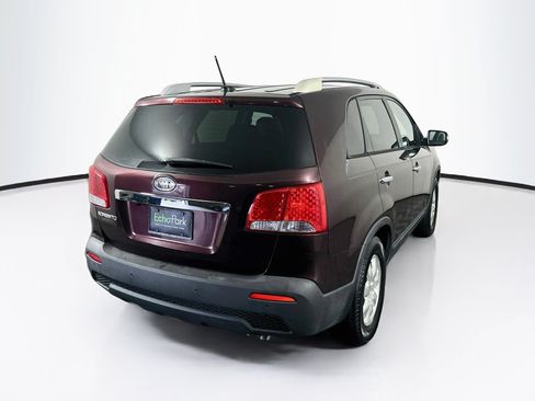 Used 2013 Kia Sorento LX w/ Convenience Pkg FWD image 9