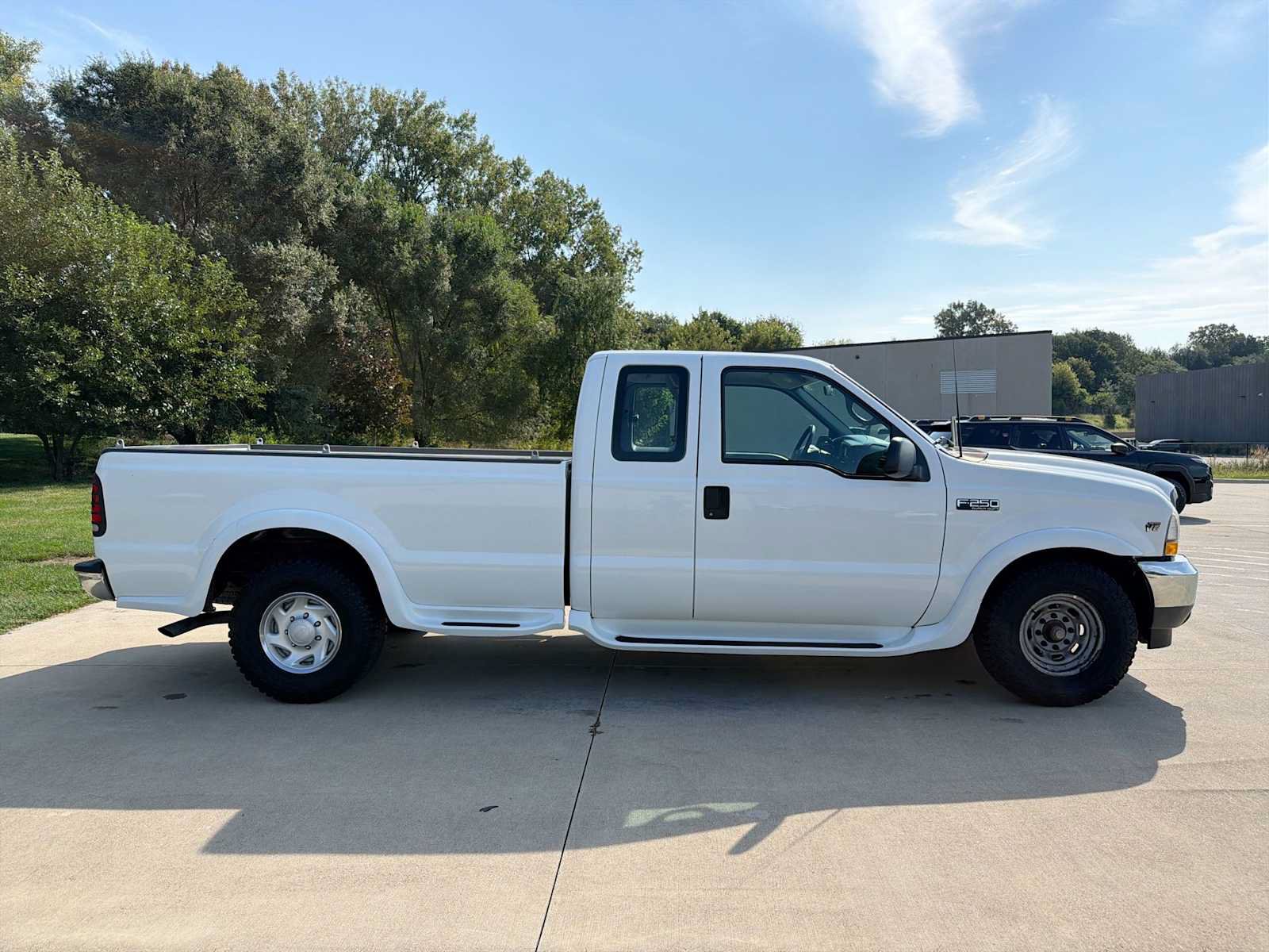 Used 2002 Ford F250 2WD SuperCab Super Duty image 7