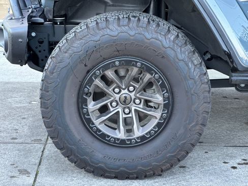 Used 2024 Jeep Wrangler Unlimited Rubicon 392 image 25