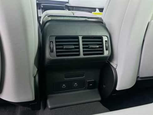Used 2026 Land Rover Range Rover Velar S image 26