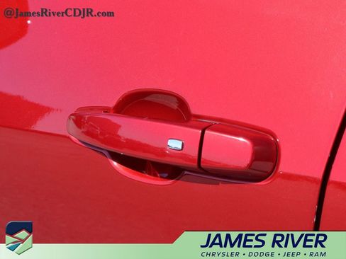 Used 2021 Chevrolet Blazer LT image 19