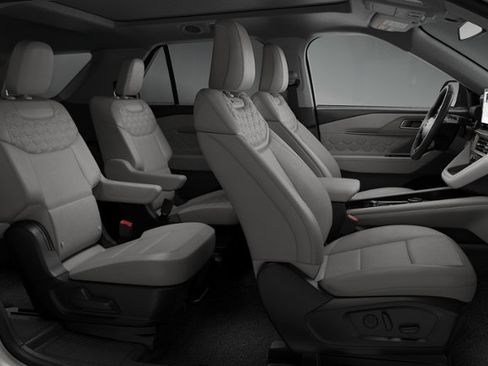 New 2026 Ford Explorer Platinum w/ LUX Leather Package AWD/4WD image 28