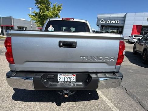Used 2018 Toyota Tundra SR5 w/ TRD Off Road Package AWD/4WD image 5