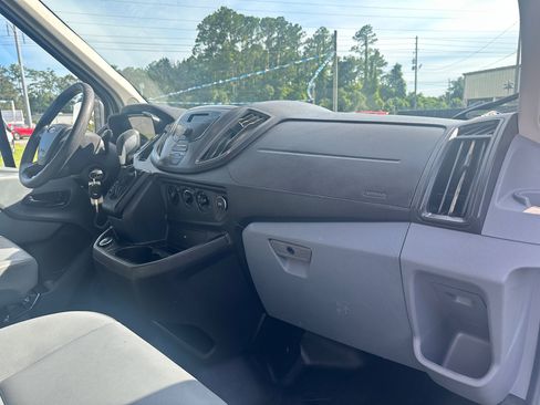 Used 2018 Ford Transit 150 130 Medium Roof image 11