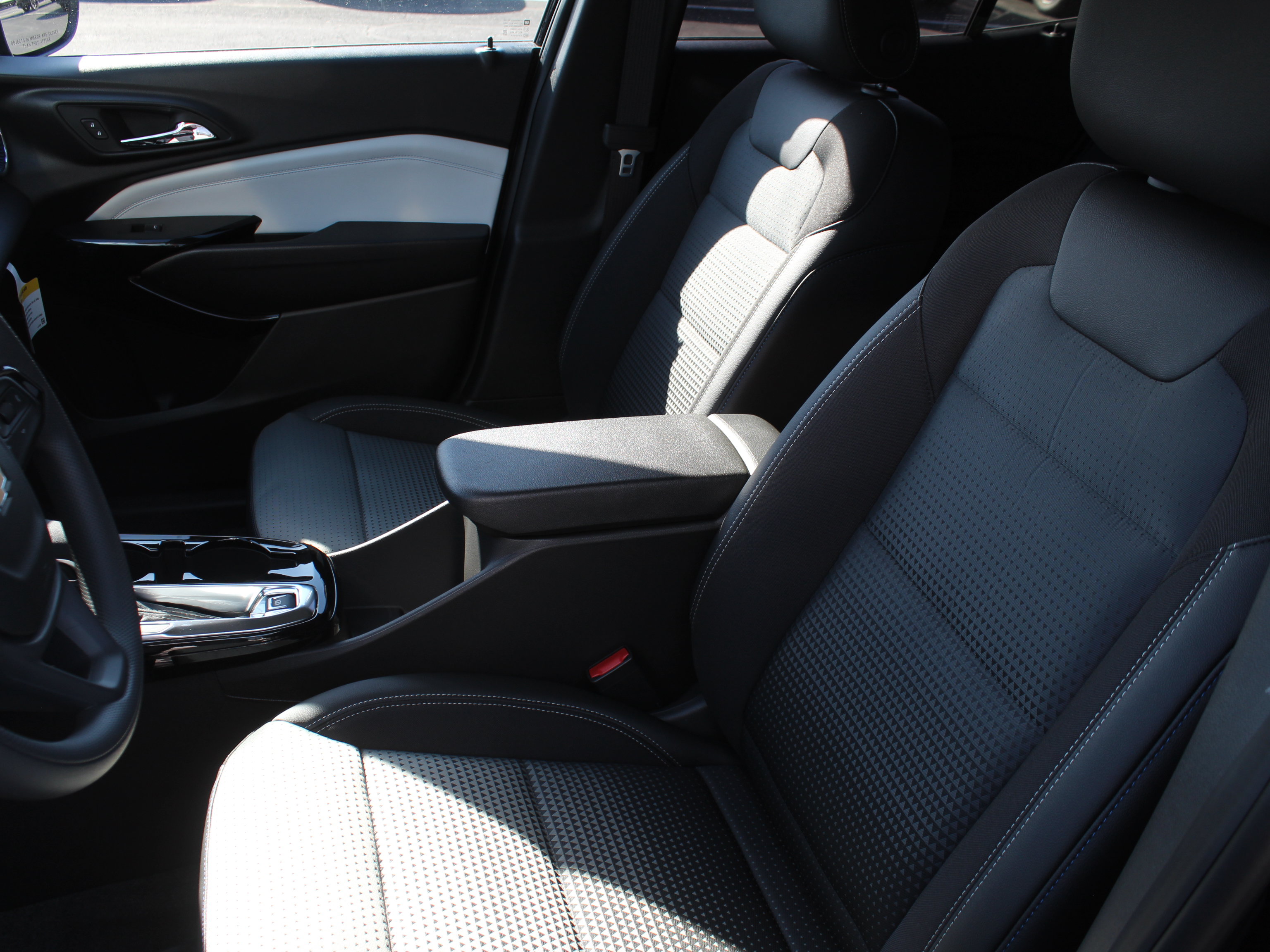 New 2026 Chevrolet Trax LT FWD image 11