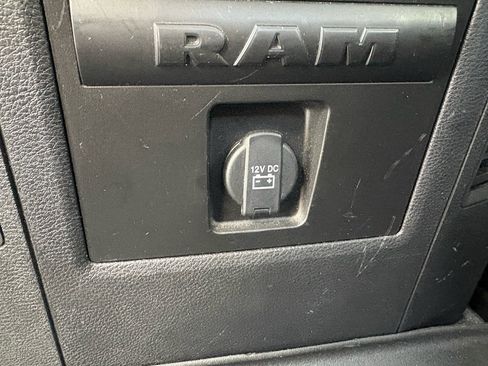 Used 2017 RAM 1500 Lone Star RWD image 24