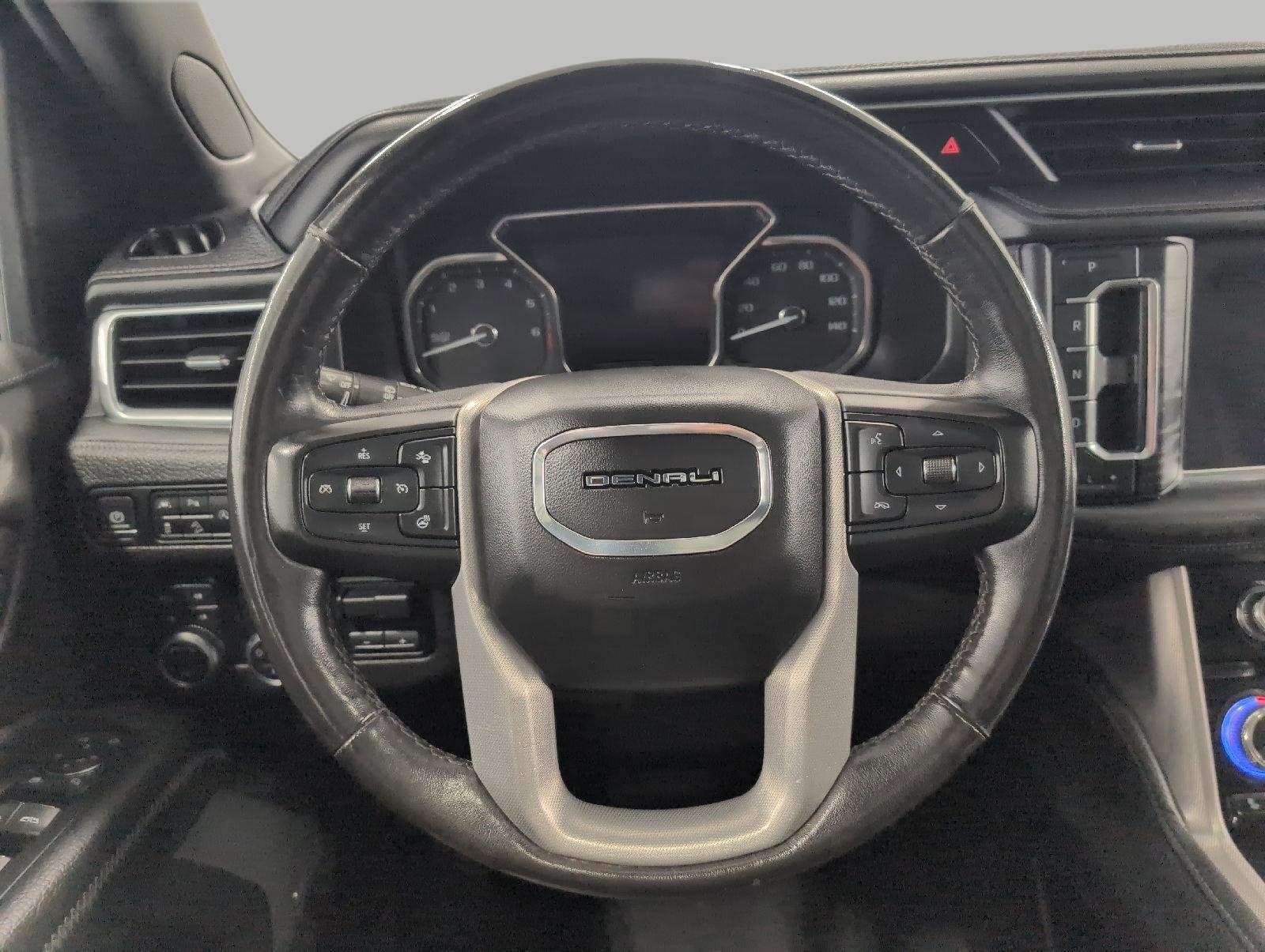 Certified 2021 GMC Yukon Denali w/ Denali Ultimate Package AWD/4WD image 5