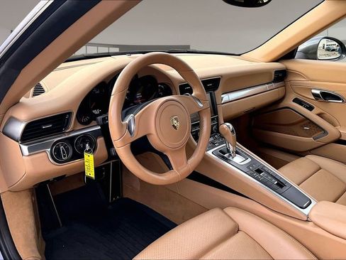 Used 2016 Porsche 911 Carrera RWD image 12