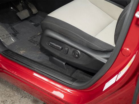 Used 2023 Honda CR-V EX image 36