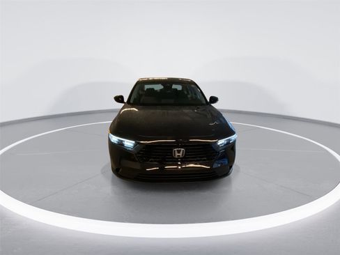 New 2025 Honda Accord SE image 3