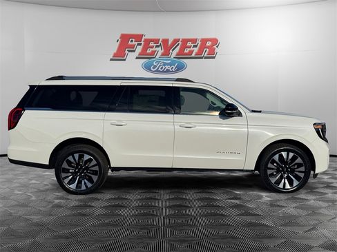 New 2025 Ford Expedition Max Platinum w/ Driver's Package image 6