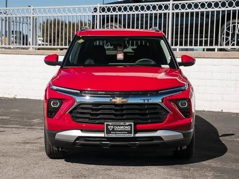 Used 2026 Chevrolet TrailBlazer LT w/ Driver Confidence Package image 39