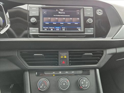 Used 2024 Volkswagen Jetta S FWD image 13