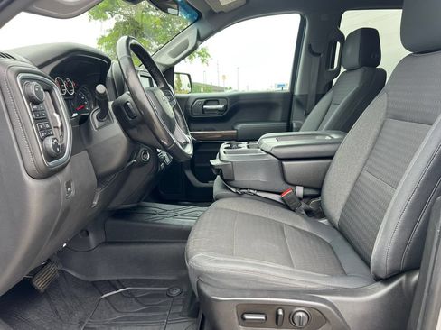 Used 2019 Chevrolet Silverado 1500 RST AWD/4WD image 4