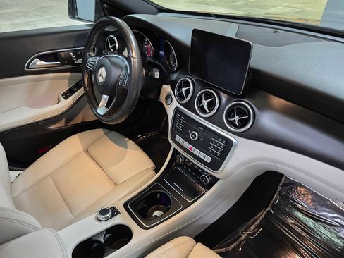 Certified 2018 Mercedes-Benz CLA 250 image 10