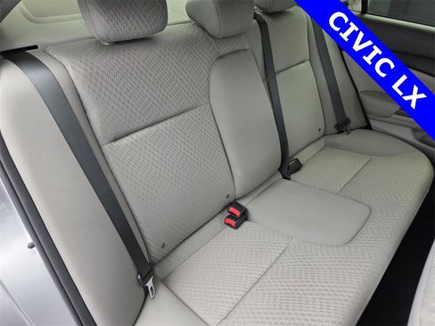 Used 2015 Honda Civic LX image 27