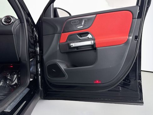 New 2026 Mercedes-Benz GLB 35 AMG 4MATIC image 24