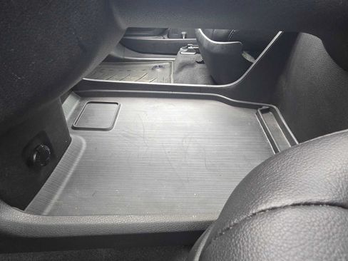 Certified 2026 Toyota Sienna XSE AWD/4WD image 35