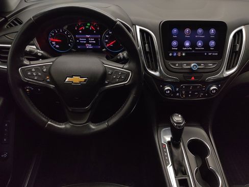 Used 2019 Chevrolet Equinox Premier image 22