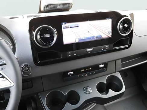New 2026 Mercedes-Benz Sprinter 2500 image 29