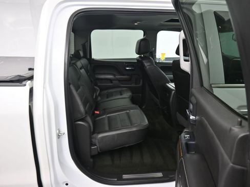 Used 2018 GMC Sierra 1500 Denali w/ Denali Ultimate Package AWD/4WD image 38