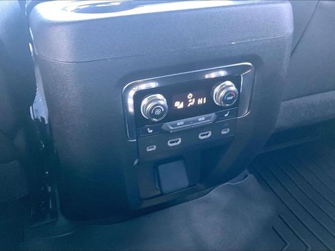 Used 2024 GMC Yukon AT4 w/ AT4 Premium Plus Package image 34
