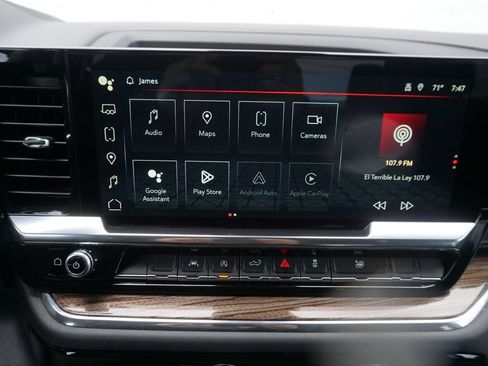 Used 2024 GMC Sierra 1500 Elevation image 14