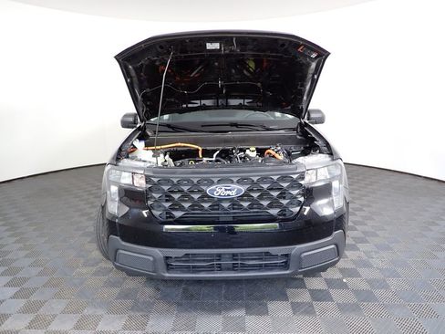 Used 2025 Ford Maverick XL FWD image 38
