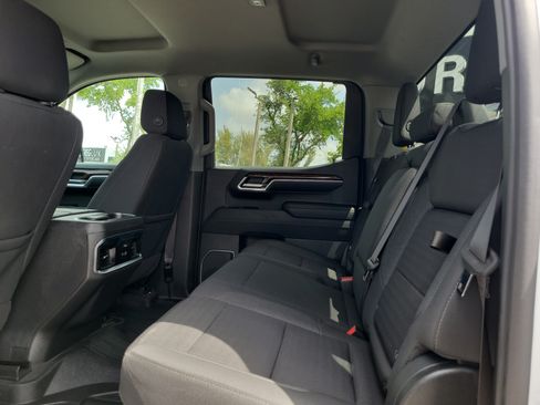 Used 2023 GMC Sierra 1500 Elevation AWD/4WD image 13