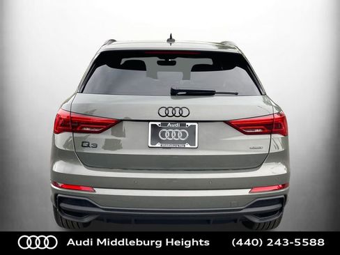 Used 2025 Audi Q3 2.0T Premium w/ Convenience Package image 8